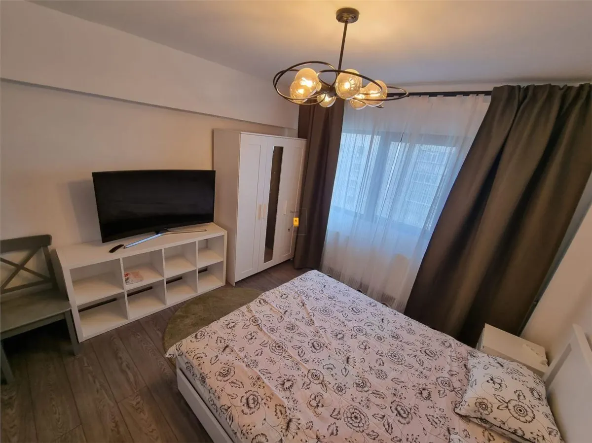 Inchiriere Apartament  2 camere zona  Republicii - foto 5