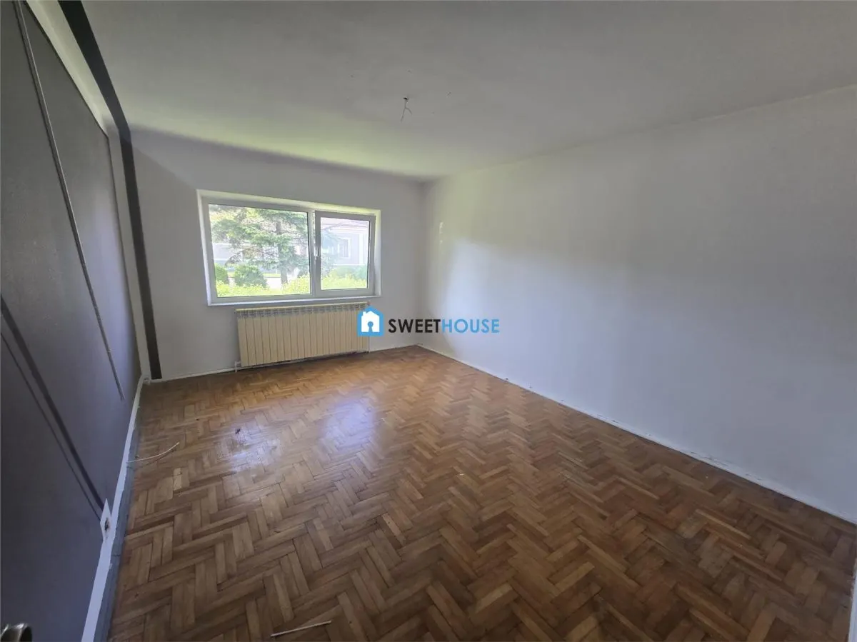 Apartament cu trei camere zona centrala Fagaras - foto 2