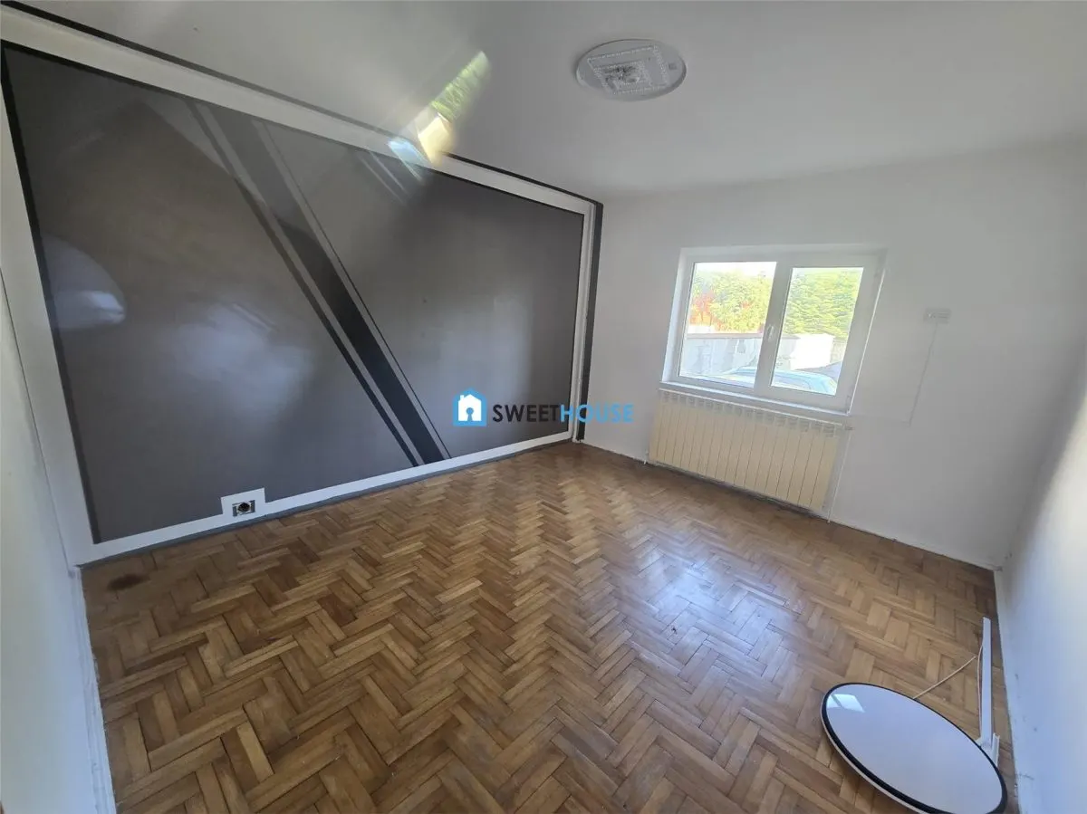 Apartament cu trei camere zona centrala Fagaras - foto 3