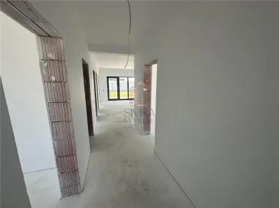 casa Santandrei cu panouri fotovoltaice, cu teren 550 mp - foto 6