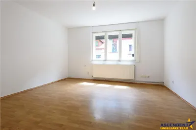 Proprietate cu amprenta artistica, Centrul Istoric, Brasov - foto 4