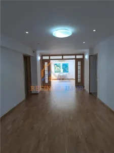 4 camere premium_Unirii_Vedere Biblioteca Națională_Centrală proprie - Bucuresti