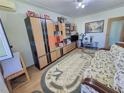 Apartament 2 camere, Galata (statie de autobuz la 100m) - foto 3