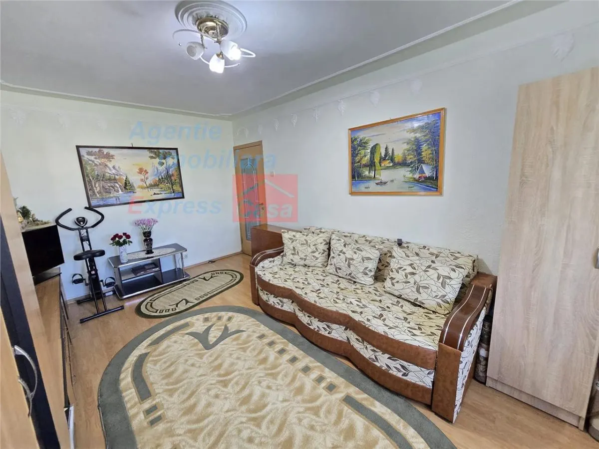 Apartament 2 camere, Galata (statie de autobuz la 100m) - foto 4