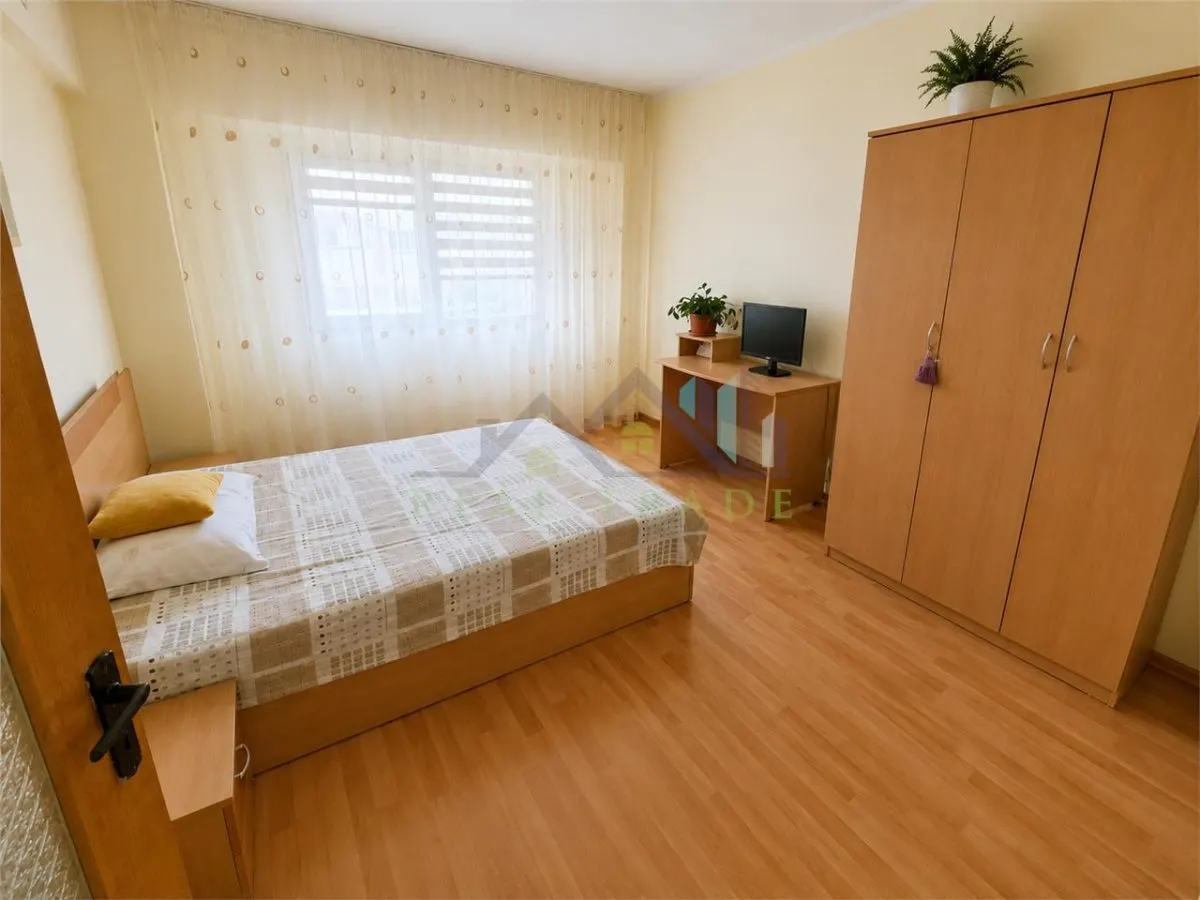 Apartament 2 camere structura mare, etaj intermediar Racadau- Muresului - foto 1