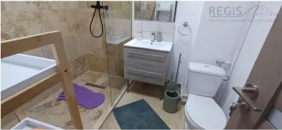 Garsoniera moderna si spatioasa - foto 11