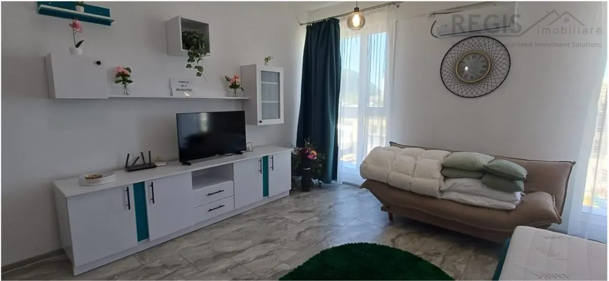 Garsoniera moderna si spatioasa - foto 3