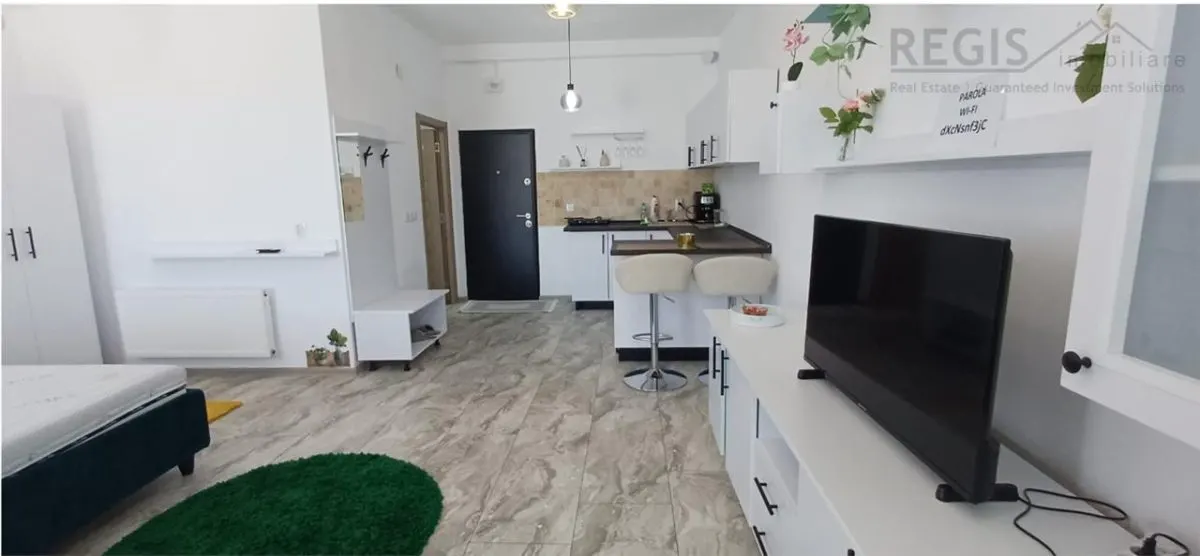 Garsoniera moderna si spatioasa - foto 4