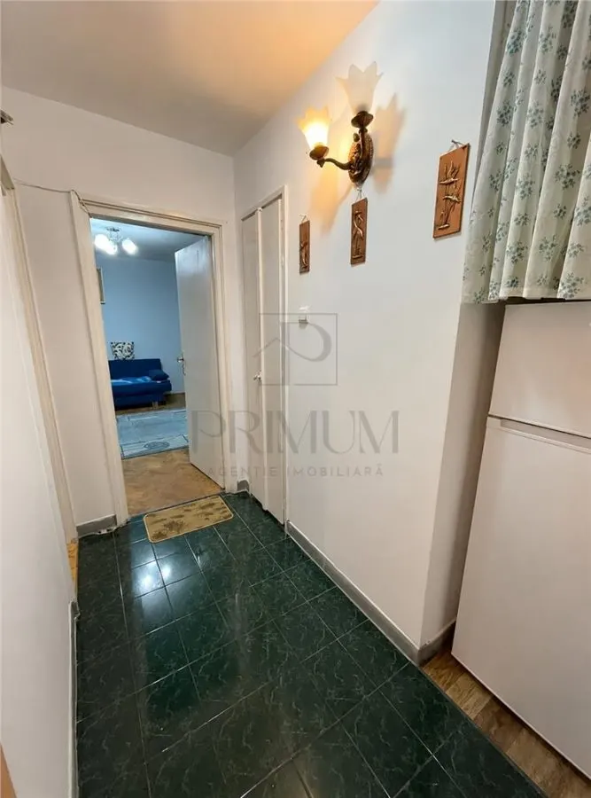 CENTRAL - 2 CAMERE - CENTRALA PROPRIE - ETAJ 2 - LOC PARCARE - foto 5