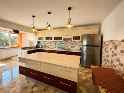 Vand Casa in Sovata cu Panorama deosebita ideala pt Pensiune sau casa de vacanta - foto 11