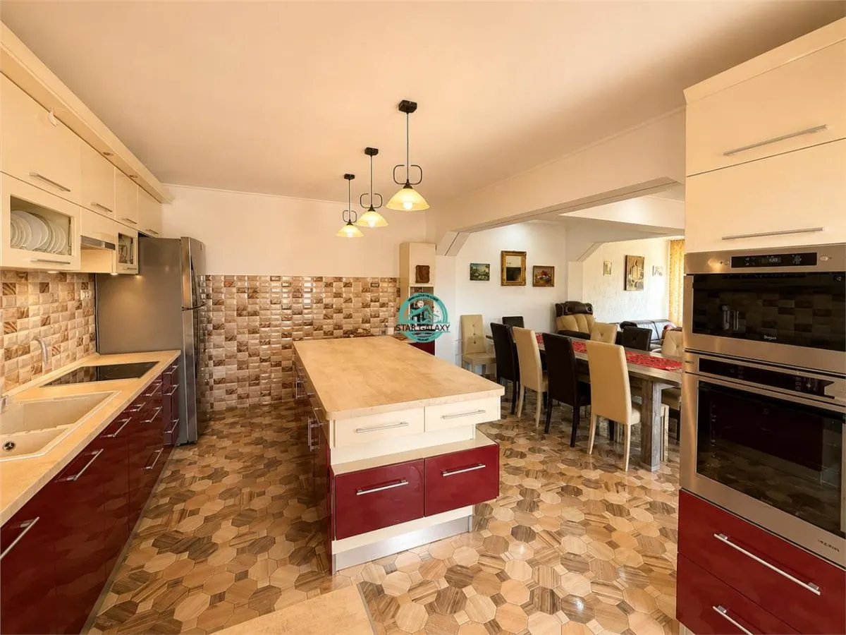 Vand Casa in Sovata cu Panorama deosebita ideala pt Pensiune sau casa de vacanta - foto 12