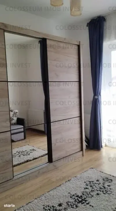 Apartament 2 camere, decomandat - zona Tractorul - foto 2