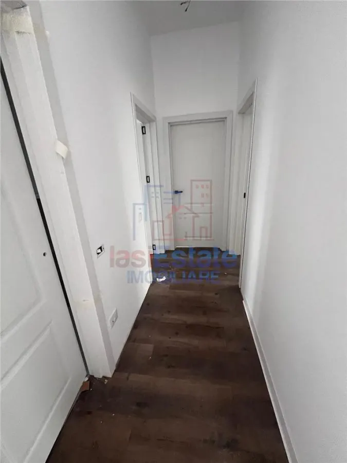 Casa Superba 4 camere cu 2 bai beci terasa Valea Adanca - foto 9