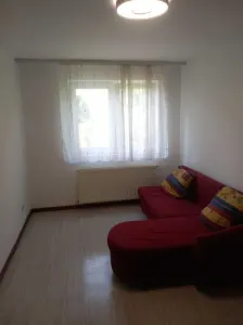 Apartament 2 camere Etaj 2 Str Ghioceilor langa Universitatea de Nord - foto 3