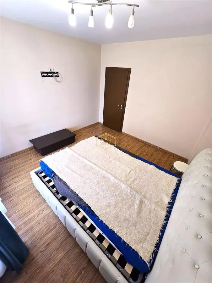 Casa spatioasa cu 4 camere P + M | Teren 1.000 mp - foto 13