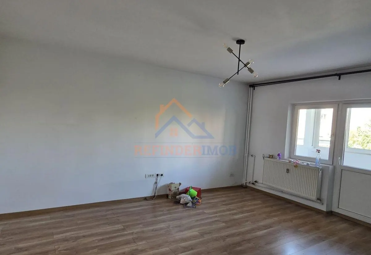 Apartament de vanzare cu 2 camere, zona Vitan - foto 3
