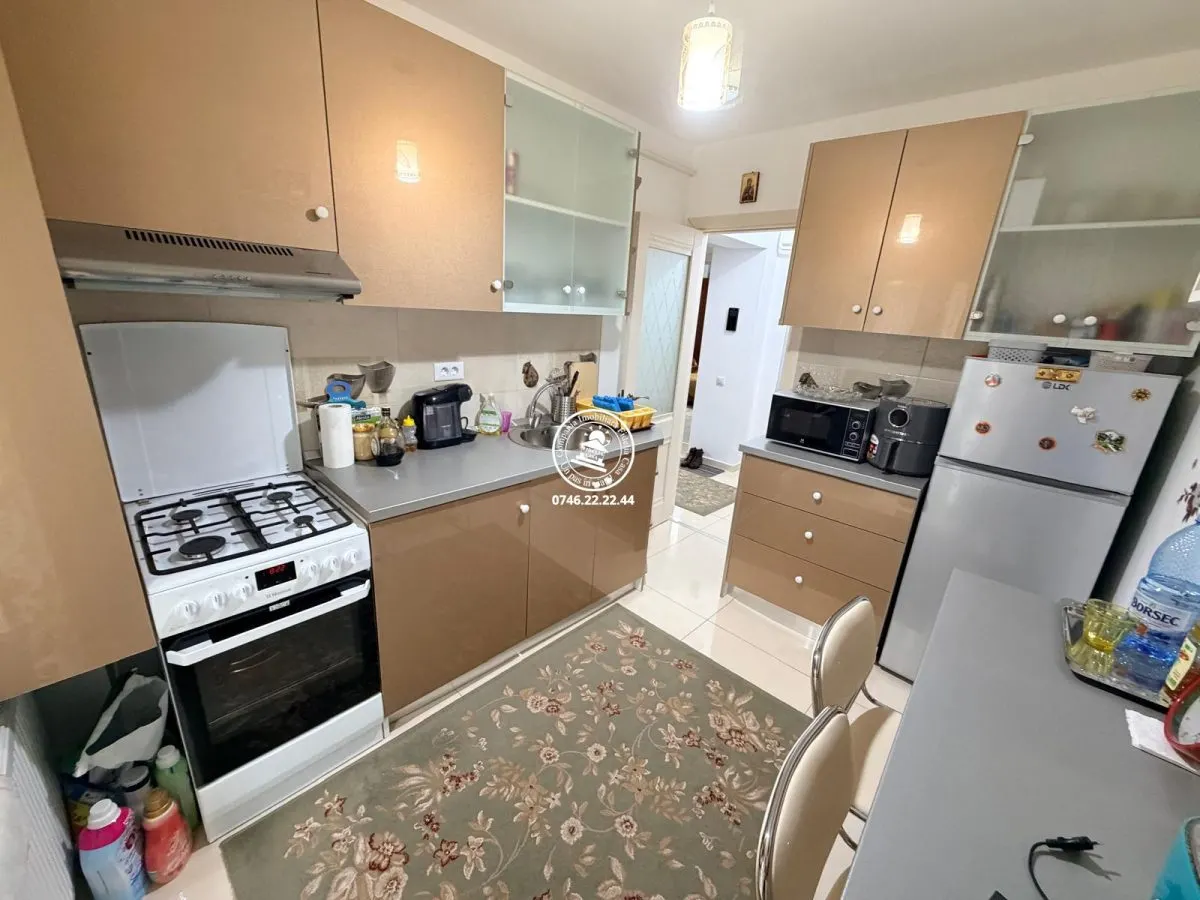 Apartament cu doua camere decomandat Valea Lupului - foto 7