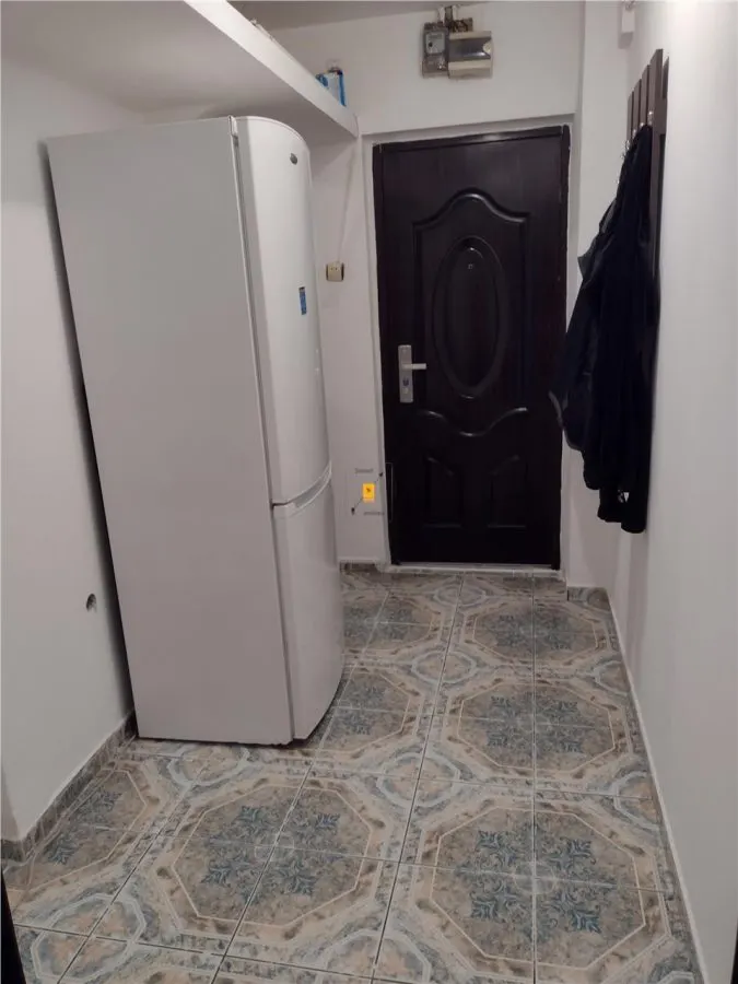 Apartament 2 camere zona Vest - foto 10