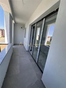 Vanzare apartament 2 camere - foto 17