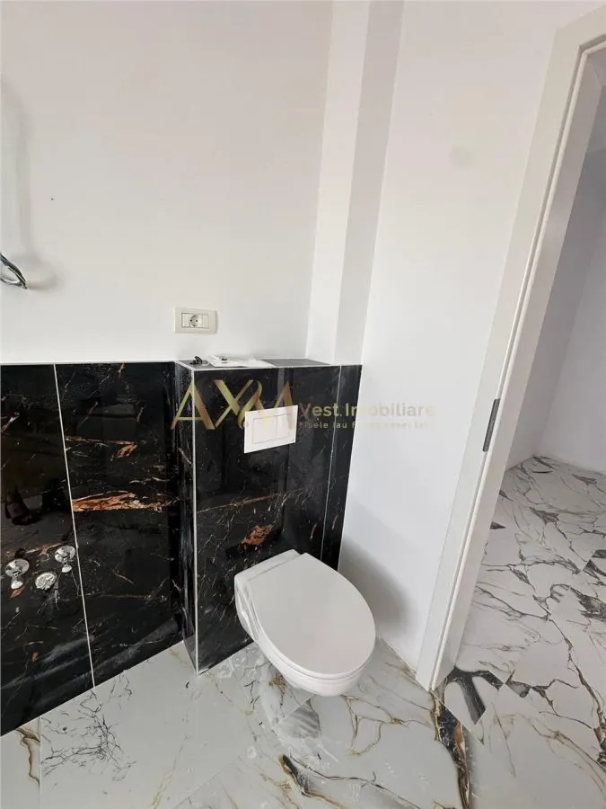 Vanzare apartament 2 camere - foto 21