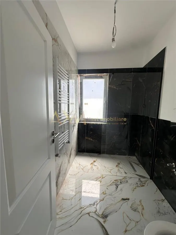 Vanzare apartament 2 camere - foto 10