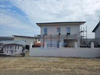 Vila deosebita in Valea Lupului 160 mp utili - Valea Lupului