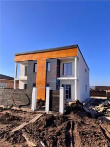 Duplex modern Valea-Ursului Vorovesti - Miroslava