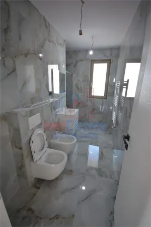 Casă 4 camere Valea Lupului - poza 9