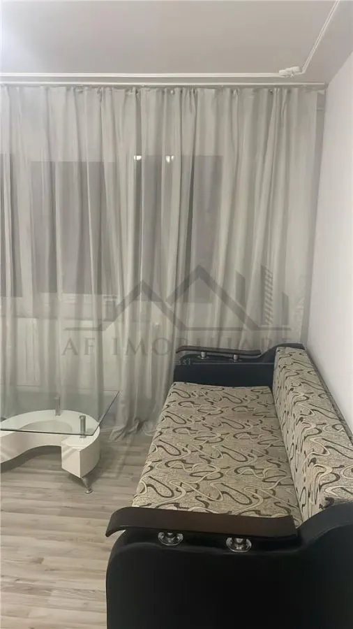 Apartament cu 2 camere Podu Ros - foto 9