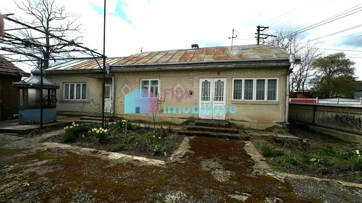 Casa in Dumbraveni - foto 2