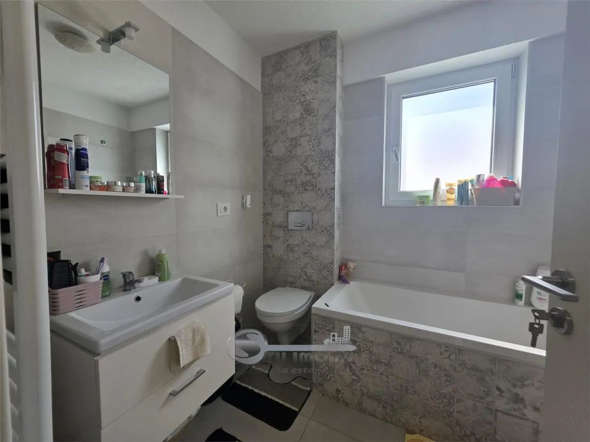 Apartament 3 camere - 2 bai - Popas Pacurari - 100metri de strada - foto 7