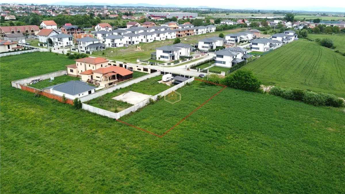 Loc de casa - 799 mÂ² pe strada Caprioarei | Satu Mare - foto 2