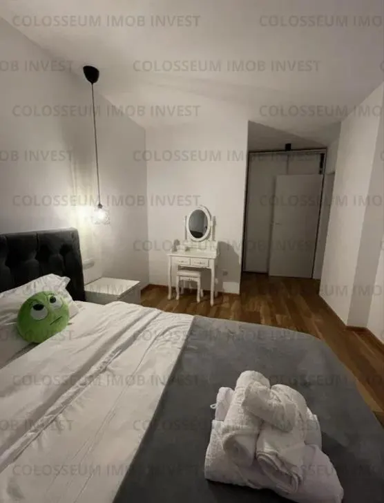 Apartament 2 camere, decomandat - zona Tractorul - foto 4