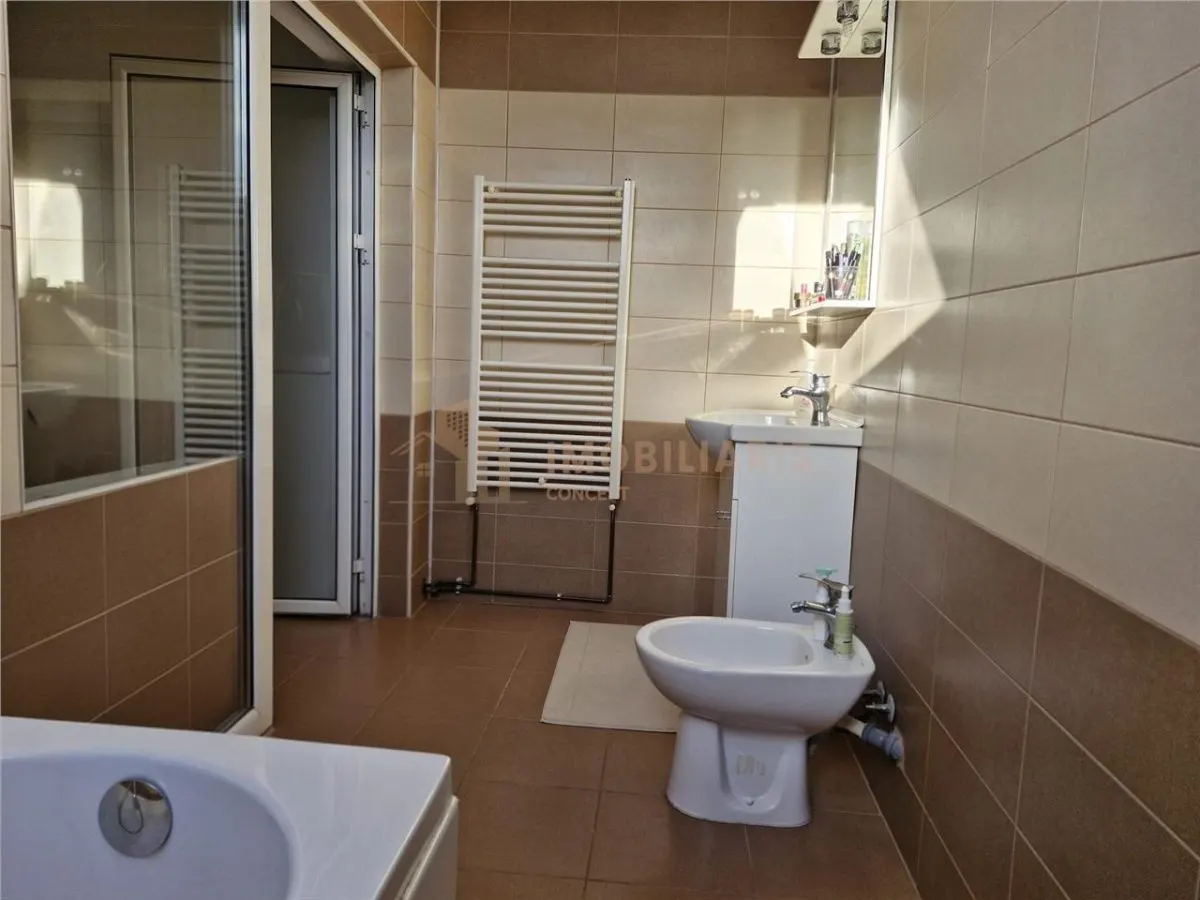 De vanzare -Casa individuala Tautii Magheraus - foto 7