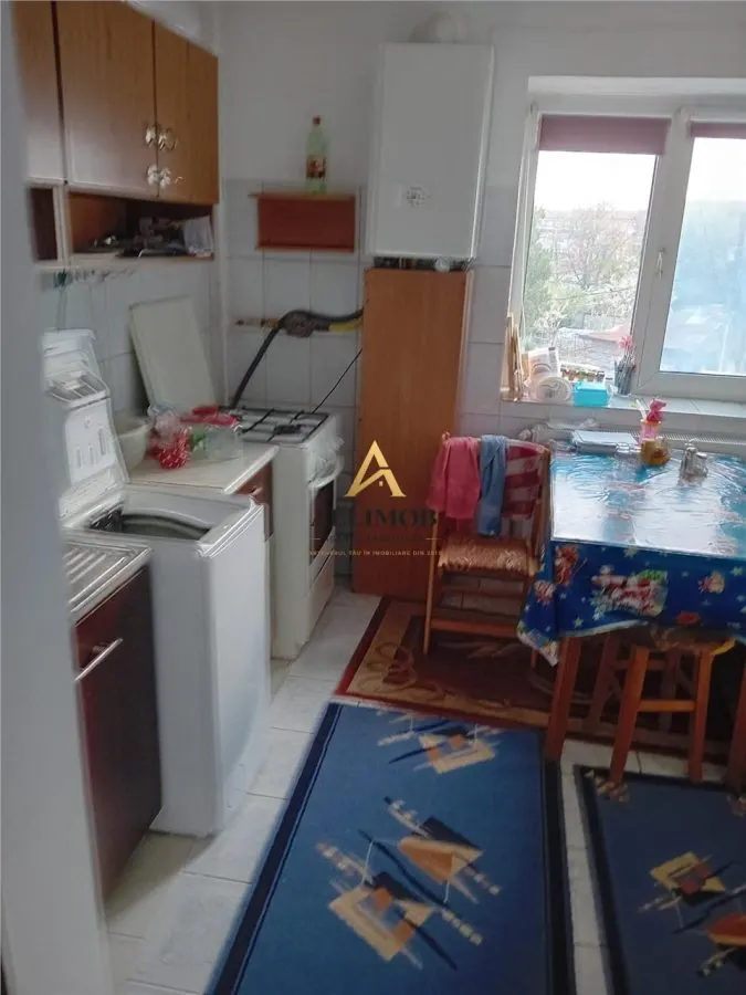 Apartament 3 camere in Targoviste, zona 1 Mai - foto 6