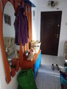 Apartament 3 camere in Targoviste, zona 1 Mai - foto 9