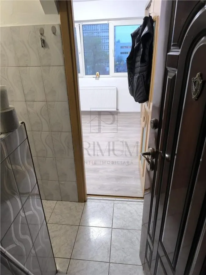 UMT - APARTAMENT 1 CAMERA - mobilat, utilat, etaj intermediar - foto 3