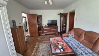 Apartament 2 camere Centru Civic,parter,loc  parcare 95000 Euro - foto 1