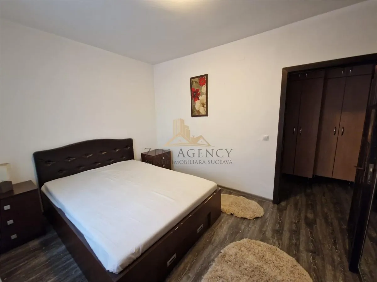 Apartament 3 camere, decomandat - foto 2