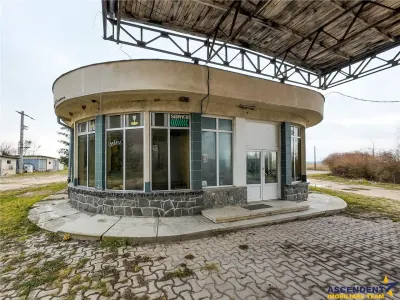 FILM! Potential Imobiliar remarcabil, recomandat domeniului Petrolier & HoReCa, DN11 - foto 11