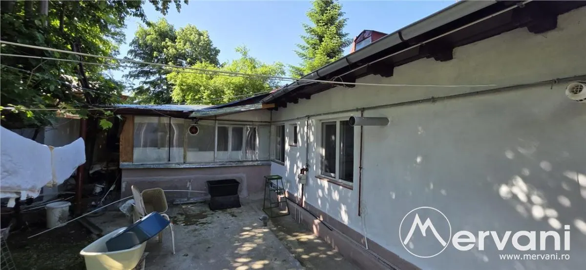Casa de vanzare cu 5 camere în Mislea - foto 4