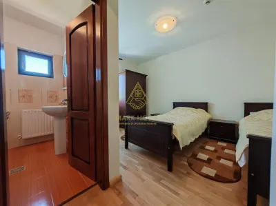 Pensiune P+1+M de vanzare, teren intravilan 2790 mp, com Filipesti - foto 15