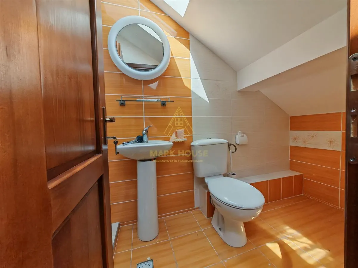 Pensiune P+1+M de vanzare, teren intravilan 2790 mp, com Filipesti - foto 24