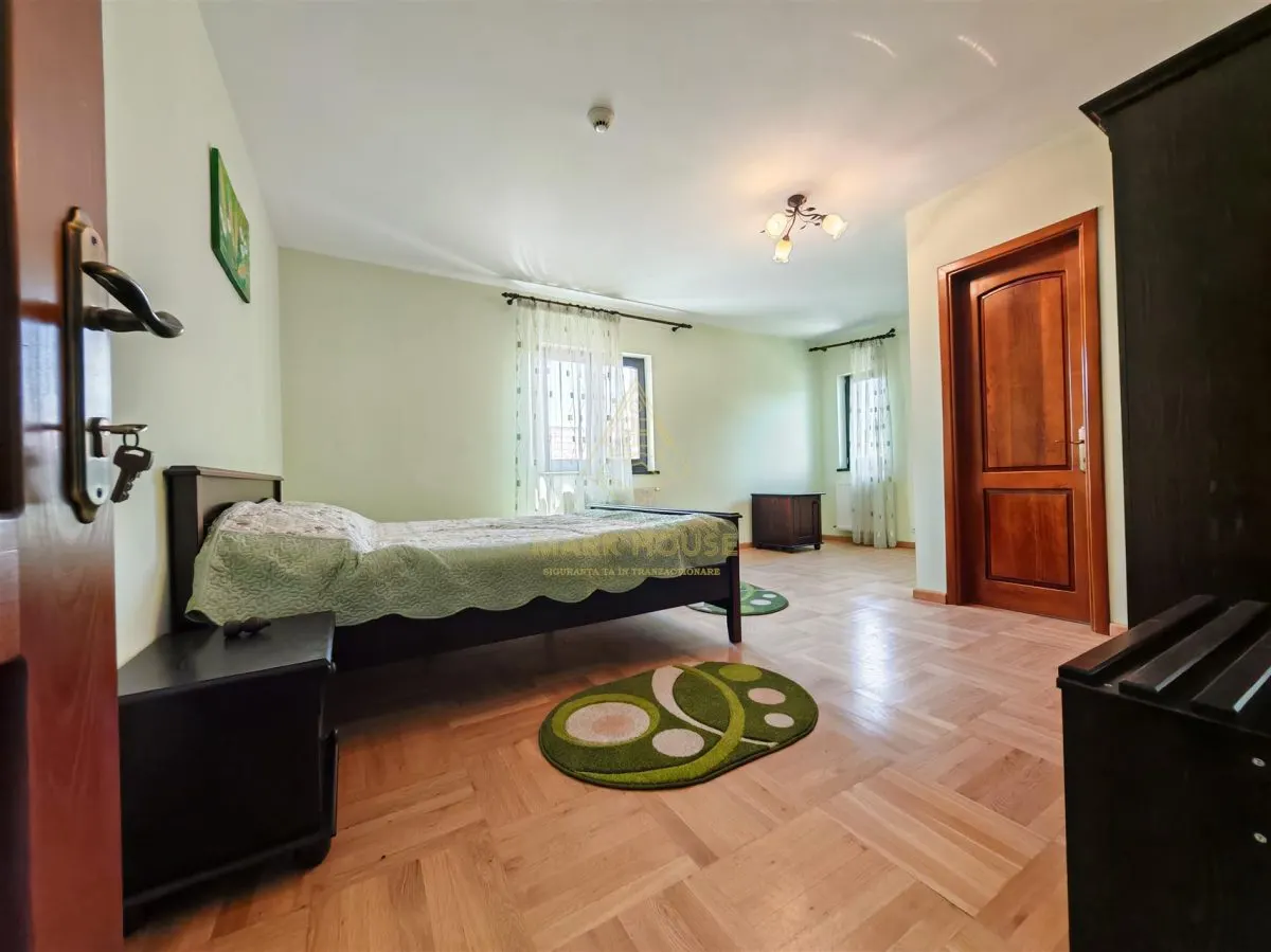 Pensiune P+1+M de vanzare, teren intravilan 2790 mp, com Filipesti - foto 6