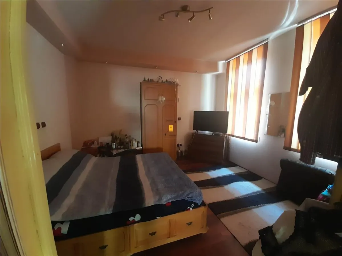 Vanzare casa, Ultracentral, negociabil - foto 2