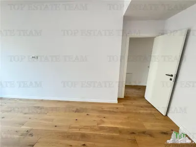 Vila de vanzare in Pipera, Nordul Bucurestiului | Curte privata, terasa panoramica si 2 locuri de parcare - foto 10