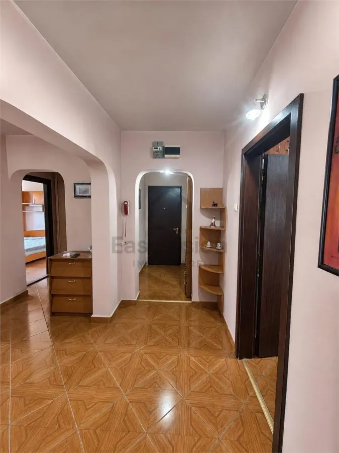 4 camere –  Metrou Costin Georgian – Pantelimon - Sector 2 - foto 11