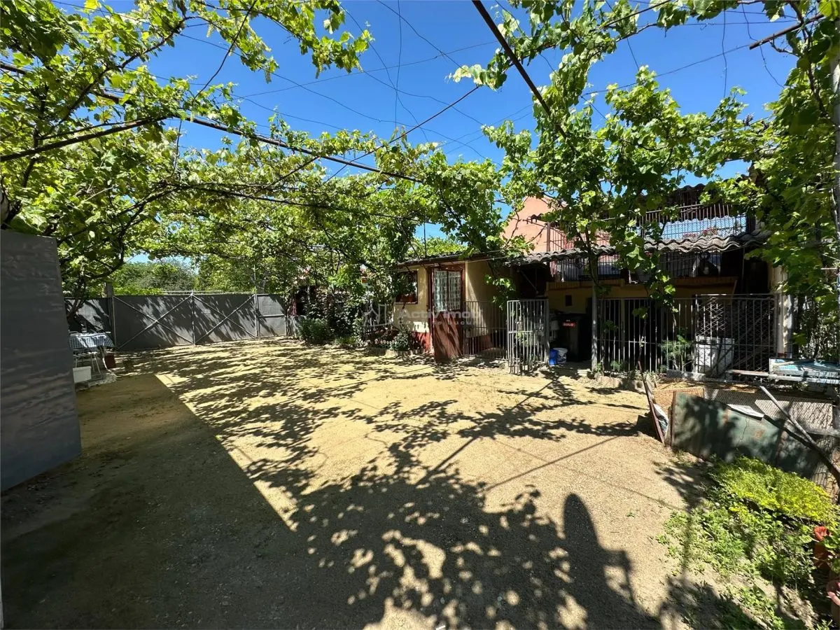 Casa Cocheta, Locuibila imediat,  cu Gradina si Curte,1500mp., Com.Birda. - foto 20