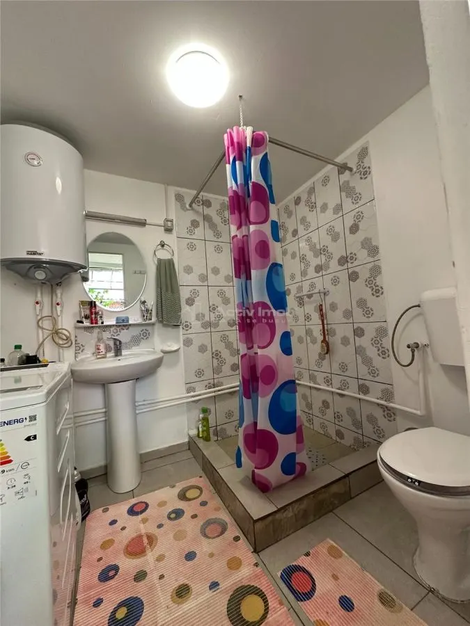 Casa Cocheta, Locuibila imediat,  cu Gradina si Curte,1500mp., Com.Birda. - foto 10