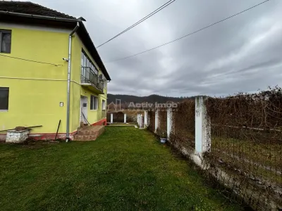 Bocsa Casa D+P+Etj.1. Garaj si Teren, Zona Mioritica. - foto 13